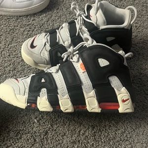 Nike airs